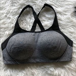 NWOT Victoria’s Secret VSX sports bra 38D